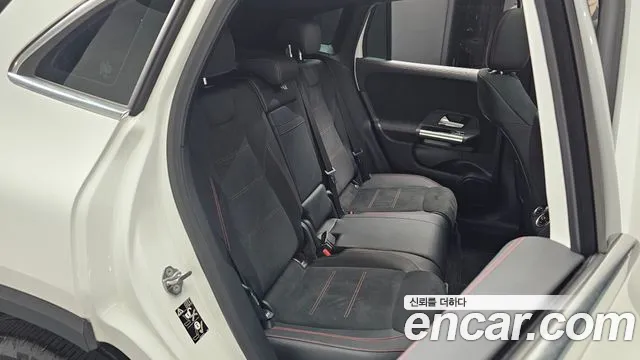 Mercedes-Benz GLA-Class 2022 — фото 12