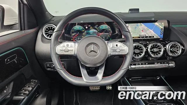 Mercedes-Benz GLA-Class 2022 — фото 13