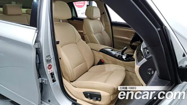 BMW 5-Series 2015 — фото 10