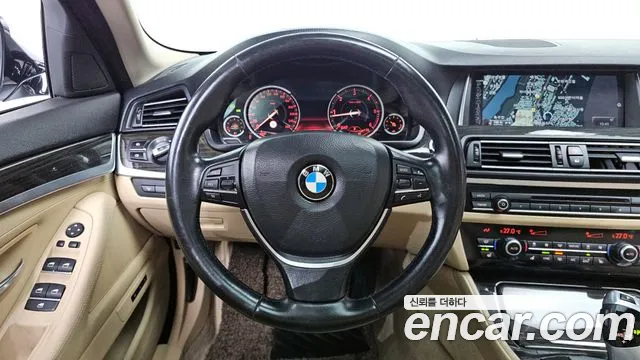 BMW 5-Series 2015 — фото 13