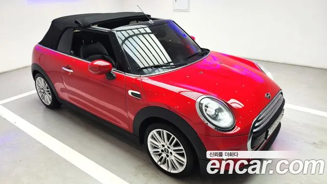Mini Cooper Convertible 2020 — фото 12