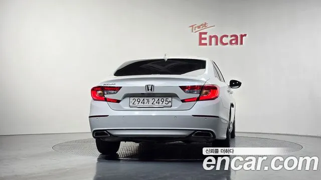Honda Accord 2021 — фото 4
