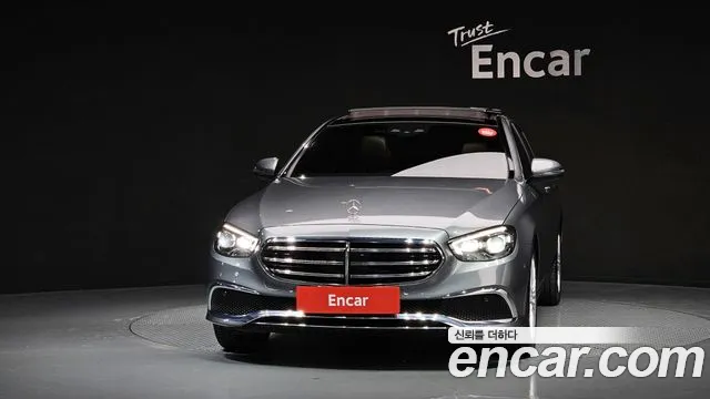 Mercedes-Benz E-Class 2021 — фото 3