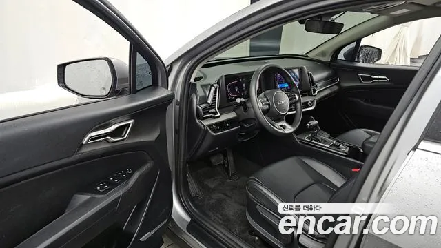 Kia Sportage 2022 — фото 10