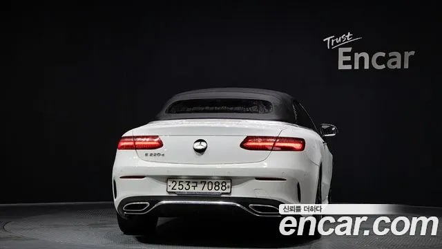 Mercedes-Benz E-Class 2018 — фото 4