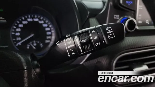Hyundai Kona 2018 — фото 15