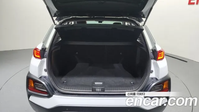 Hyundai Kona 2018 — фото 20