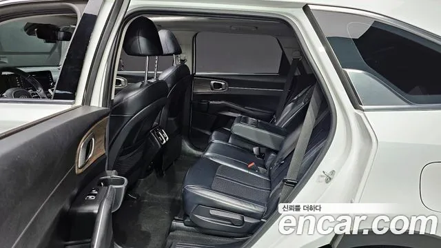 Kia Sorento 2021 — фото 12