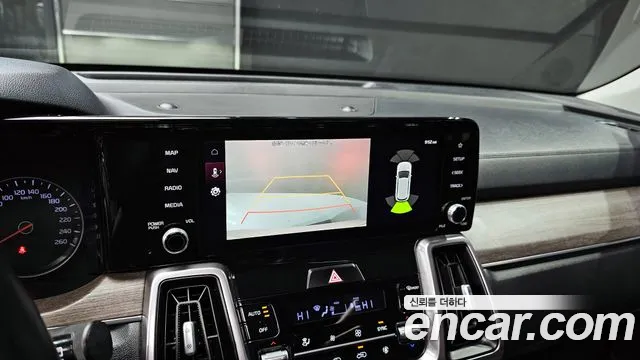 Kia Sorento 2021 — фото 16