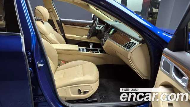 Genesis G80 2017 — фото 10