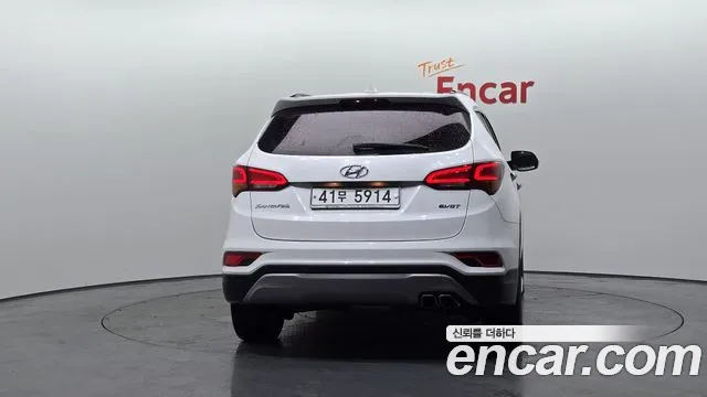 Hyundai Santafe 2016 — фото 4