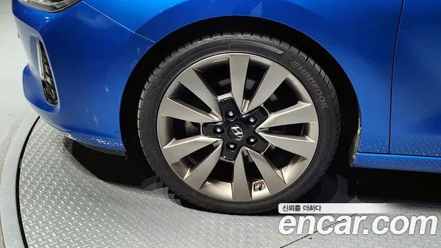 Hyundai i30 2017 — фото 5