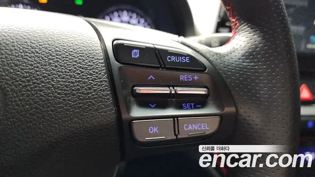 Hyundai i30 2017 — фото 18
