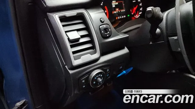 Ford Ranger 2022 — фото 18