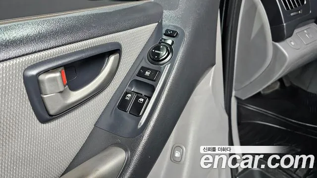 Hyundai Starex 2012 — фото 12