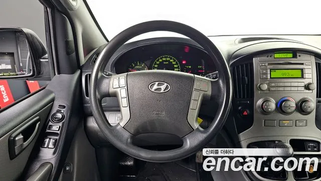Hyundai Starex 2013 — фото 13