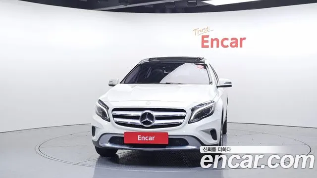 Mercedes-Benz GLA-Class 2015 — фото 3