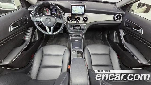 Mercedes-Benz GLA-Class 2015 — фото 7