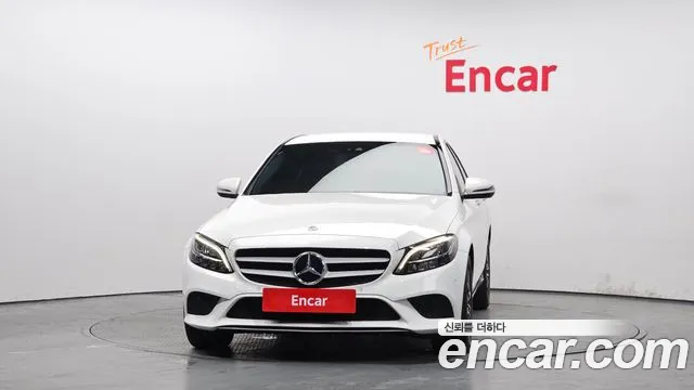 Mercedes-Benz C-Class 2019 — фото 3