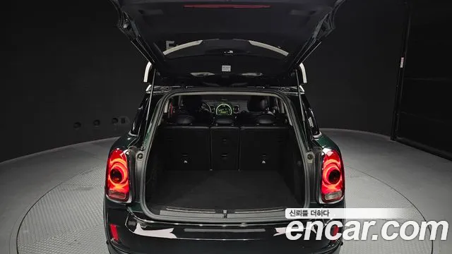 Mini Countryman 2018 — фото 20