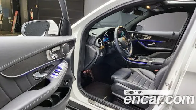 Mercedes-Benz GLC-Class 2023 — фото 11