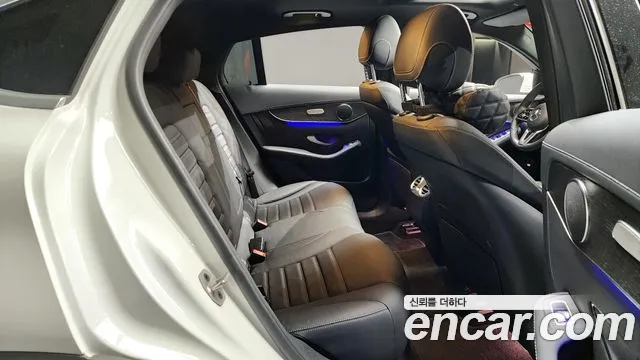 Mercedes-Benz GLC-Class 2023 — фото 12