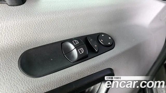 Mercedes-Benz Sprinter 2017 — фото 12