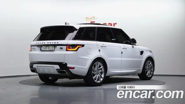 Land Rover Range Rover Sport 2022 — фото 2