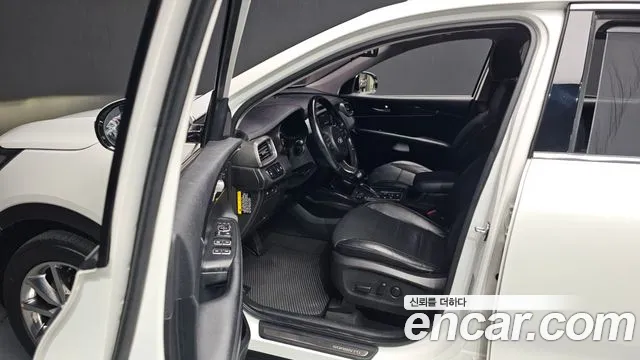 Kia Sorento 2015 — фото 10