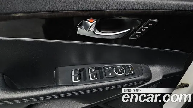 Kia Sorento 2015 — фото 16