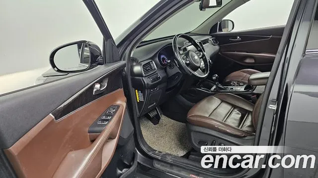 Kia Sorento 2017 — фото 10