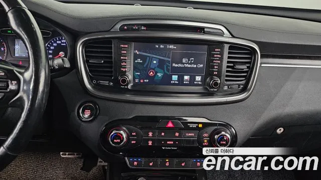 Kia Sorento 2017 — фото 14