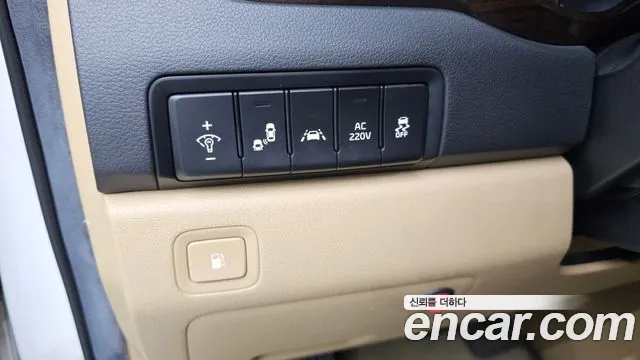 Kia Canival 2019 — фото 14