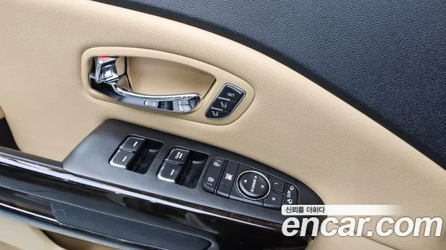 Kia Canival 2019 — фото 15