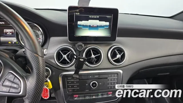Mercedes-Benz CLA-Class 2015 — фото 14