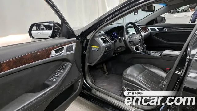 Hyundai Genesis 2016 — фото 10
