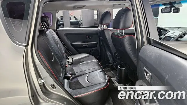 Kia Soul 2010 — фото 12