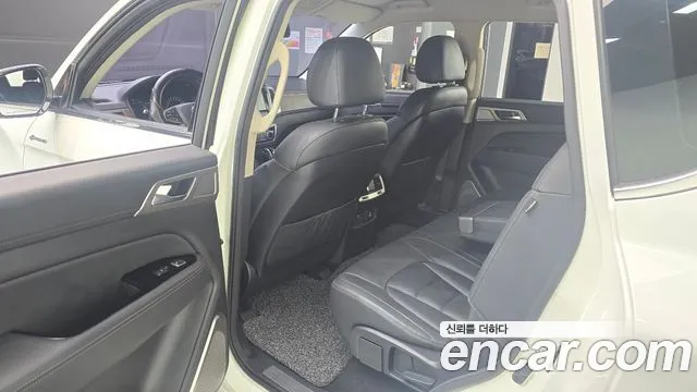 KG_Mobility_Ssangyong Rexton 2018 — фото 11