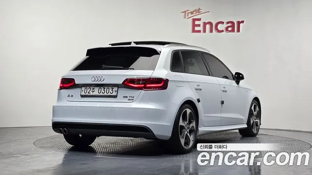 Audi A3 2015 — фото 2