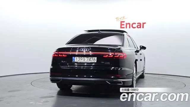Audi A8 2021 — фото 4