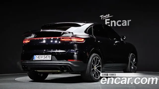 Porsche Cayenne 2020 — фото 2