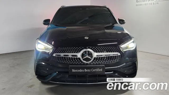 Mercedes-Benz GLA-Class 2023 — фото 3