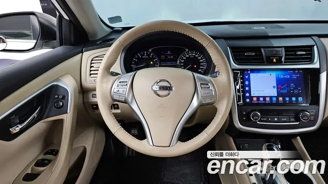 Nissan Altima 2017 — фото 13