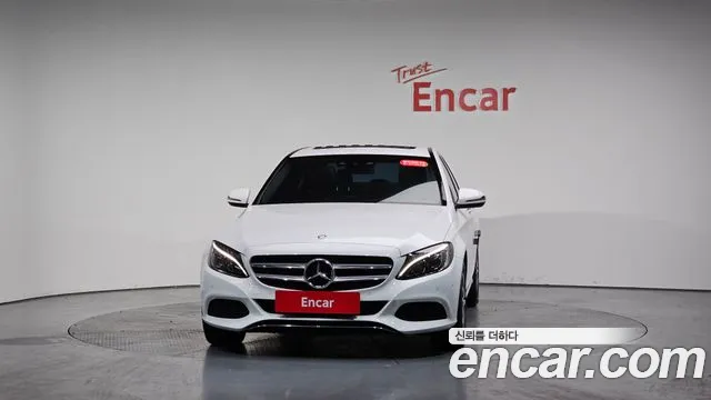Mercedes-Benz C-Class 2017 — фото 2