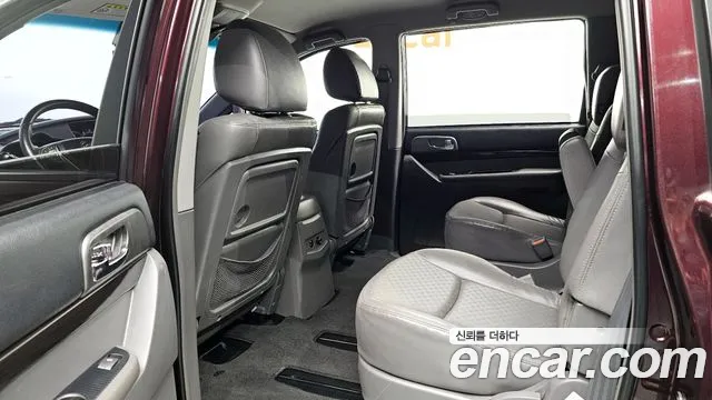 KG_Mobility_Ssangyong KORANDO 2016 — фото 11
