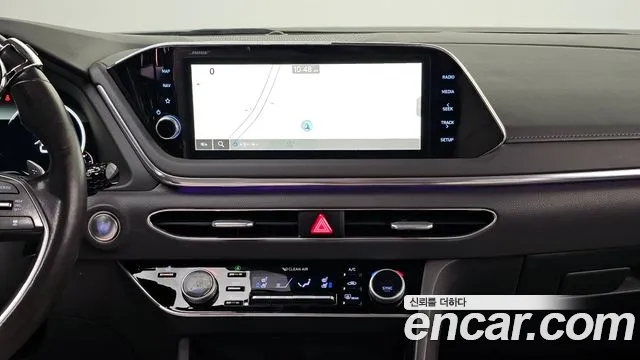 Hyundai Sonata 2022 — фото 16
