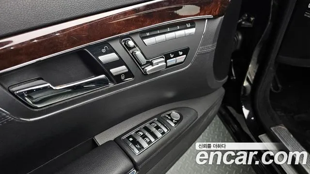 Mercedes-Benz S-Class 2007 — фото 20