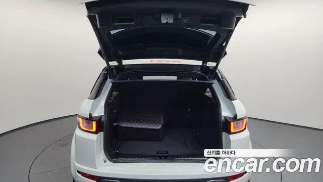 Land Rover Range Rover Evoque 2019 — фото 20