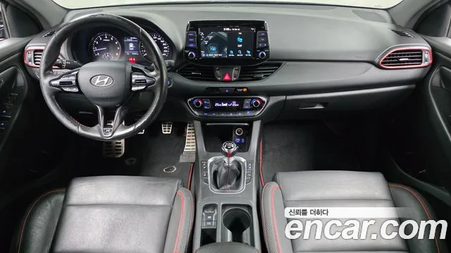 Hyundai i30 2019 — фото 7
