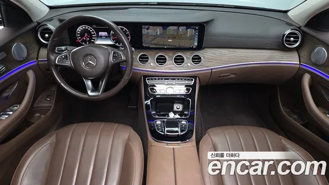 Mercedes-Benz E-Class 2018 — фото 6